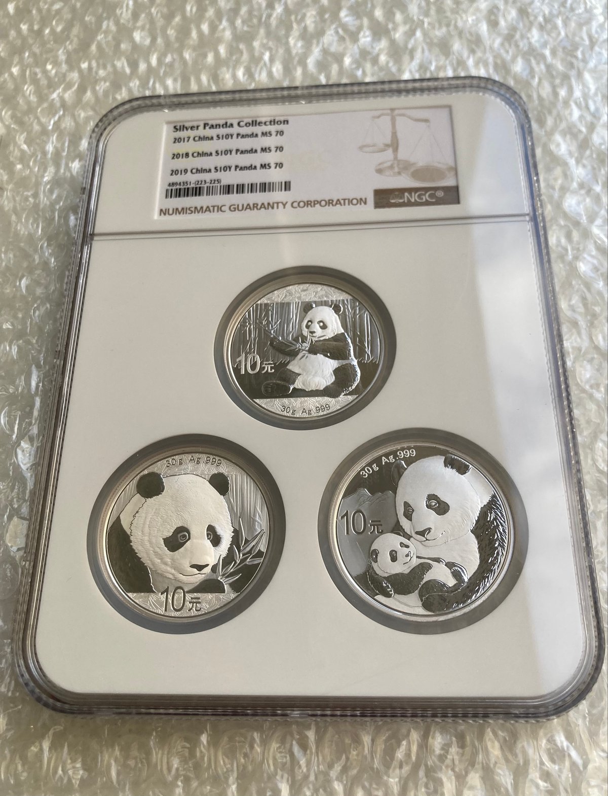 3枚ケース版・全て最高鑑定】2017,2018,2019年 パンダ銀貨 NGC鑑定MS70