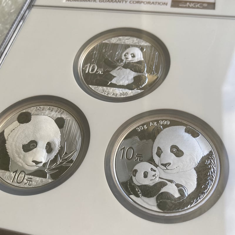 3枚ケース版・全て最高鑑定】2017,2018,2019年 パンダ銀貨 NGC鑑定MS70