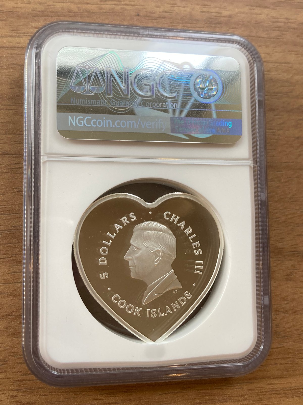 中国銀貨　2024年 菱形カラー 福字銀貨　NGC 鑑定初日カバー準最高鑑定 中国銀貨2024年 菱形カラー 福字銀貨NGC 鑑定初日カバー準最高鑑定