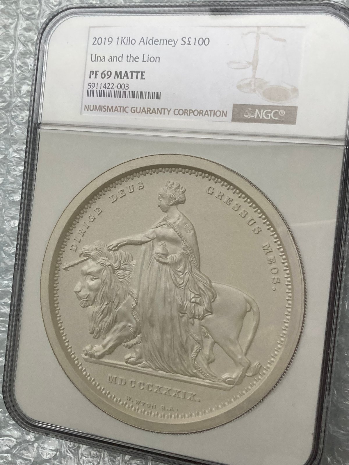 NGC鑑定PF69 1kg ウナとライオン 99枚限定のマット版 2019年