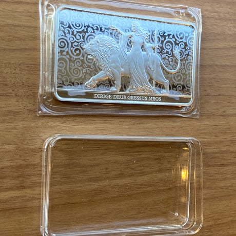 【10オンス・シルバーバー】2024年版　ロイヤルミント ウナとライオン 10oz 銀棒 インゴット 英国 イギリス Royal Mint Una Lion