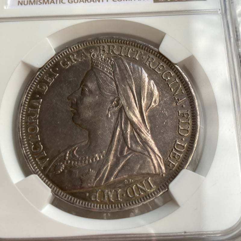 T*i様 1900年英国ベールヘッドヴィクトリア女王 クラウン銀貨 1900年LⅧ クラウン銀貨 ヴィクトリア女王 ヴェールヘッド NGC鑑定AU