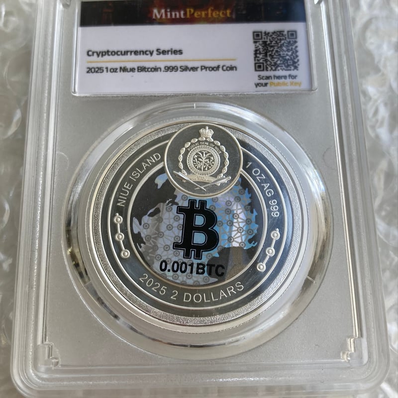 0.001BTCが内蔵】ビットコイン モチーフ ミントパーフェクトスラブ入り