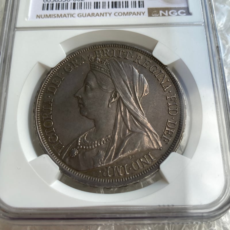 1893年LⅥ クラウン銀貨 ヴィクトリア女王 ヴェールヘッド NGC鑑定AU