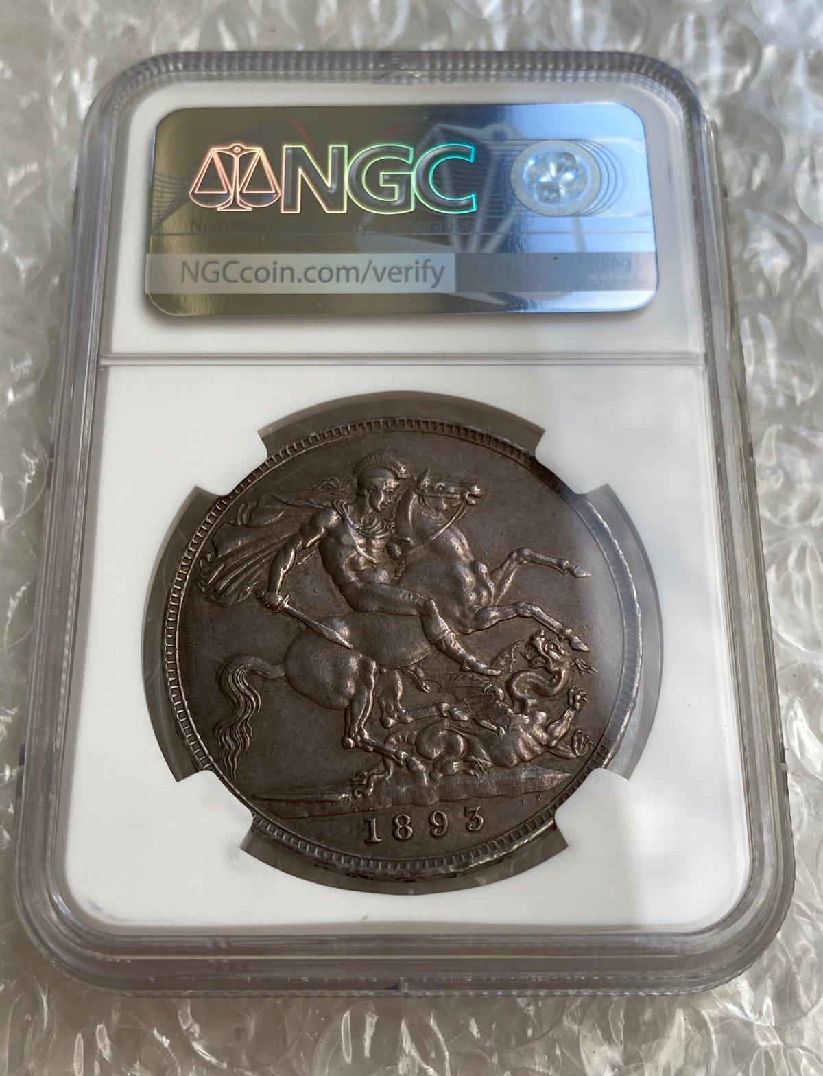 1893年LⅥ クラウン銀貨 ヴィクトリア女王 ヴェールヘッド NGC鑑定AU