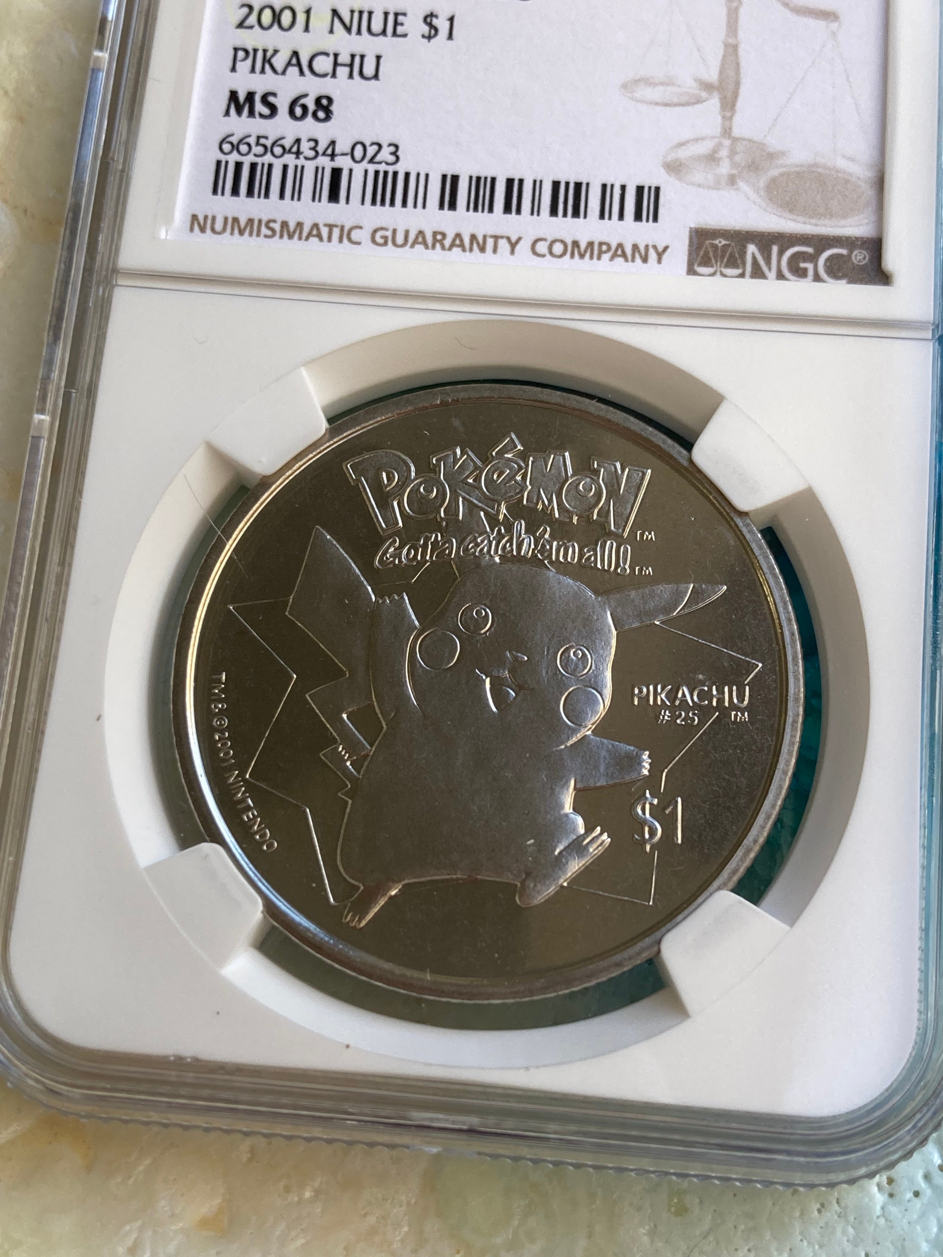 NGC鑑定MS68 ニウエ 2001年 ポケモン ピカチュウ 1ドル ニッケル硬貨
