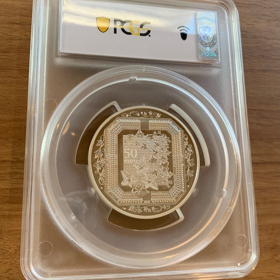 65646f812987f6005e197956