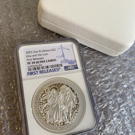 2オンス銀貨 最新2023年度 NGC鑑定PF70+FR ウナとライオン イギリス領セントヘレナ造幣局 英国 シルバー プルーフコイン Una Lion 2oz