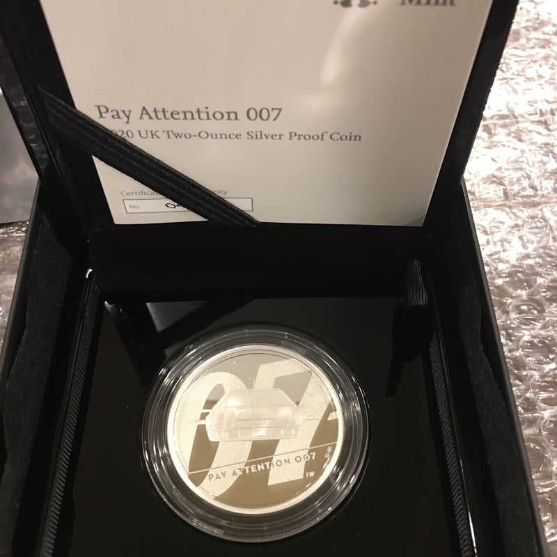 007ジェームズボンド　5ポンド銀貨　2オンス 2020年 イギリス 007 ジェームズ ボンド 5ポンド 銀貨 2オンス