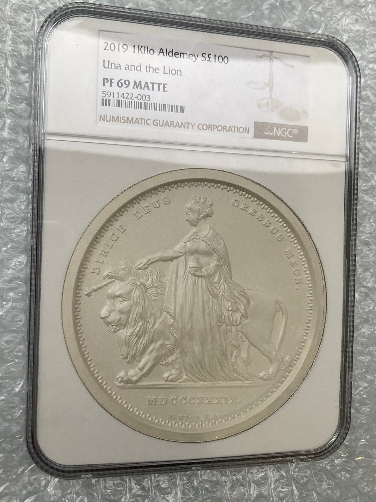 NGC鑑定PF69 1kg ウナとライオン 99枚限定のマット版 2019年