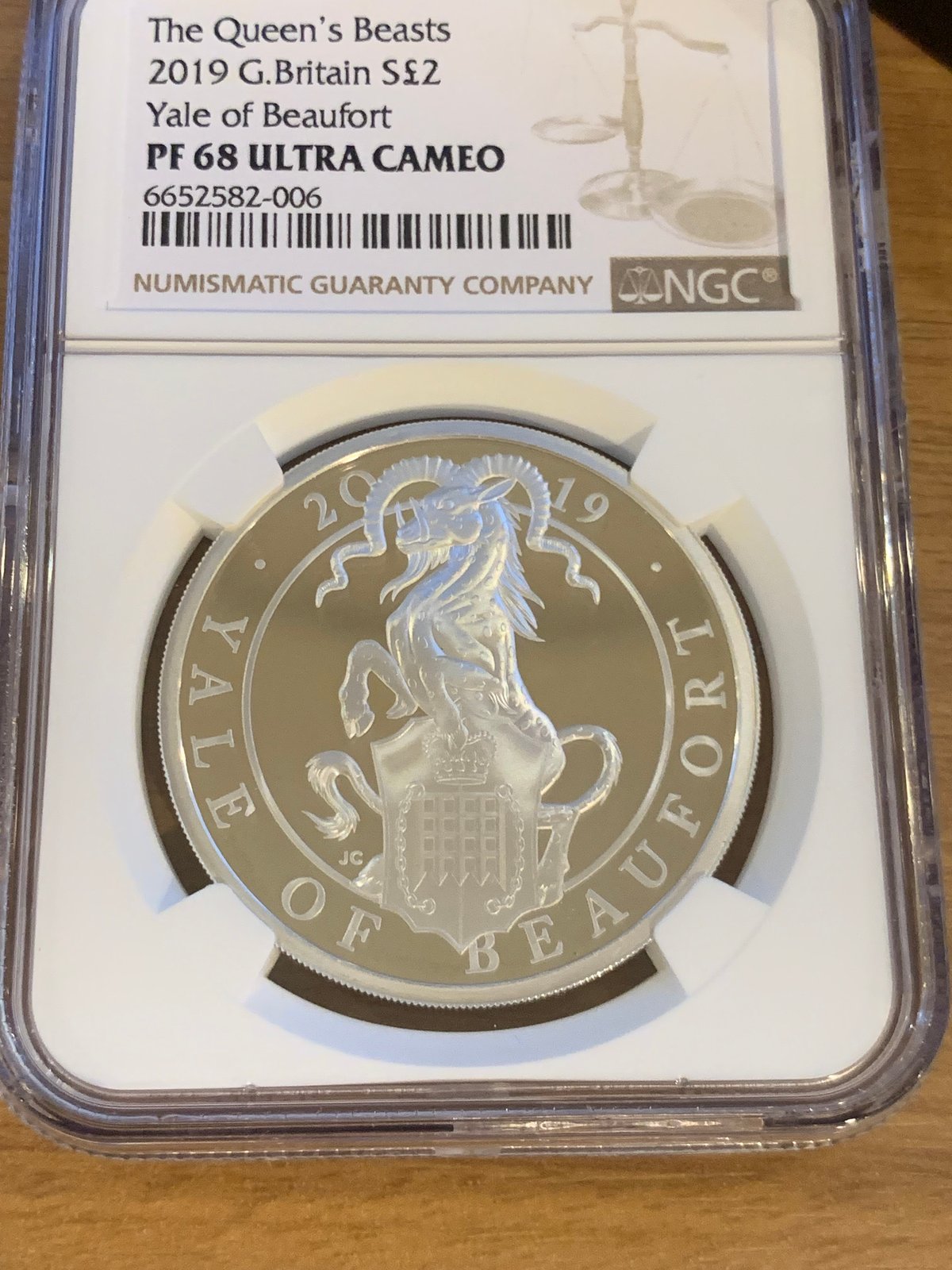 NGC鑑定PF68 ロイヤルミント クイーンズビースト 2021年 エアレー