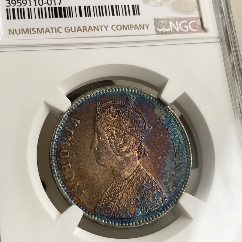 1862年英国領インド ヴィクトリア女王 ルピー銀貨NGC AU DETAILs