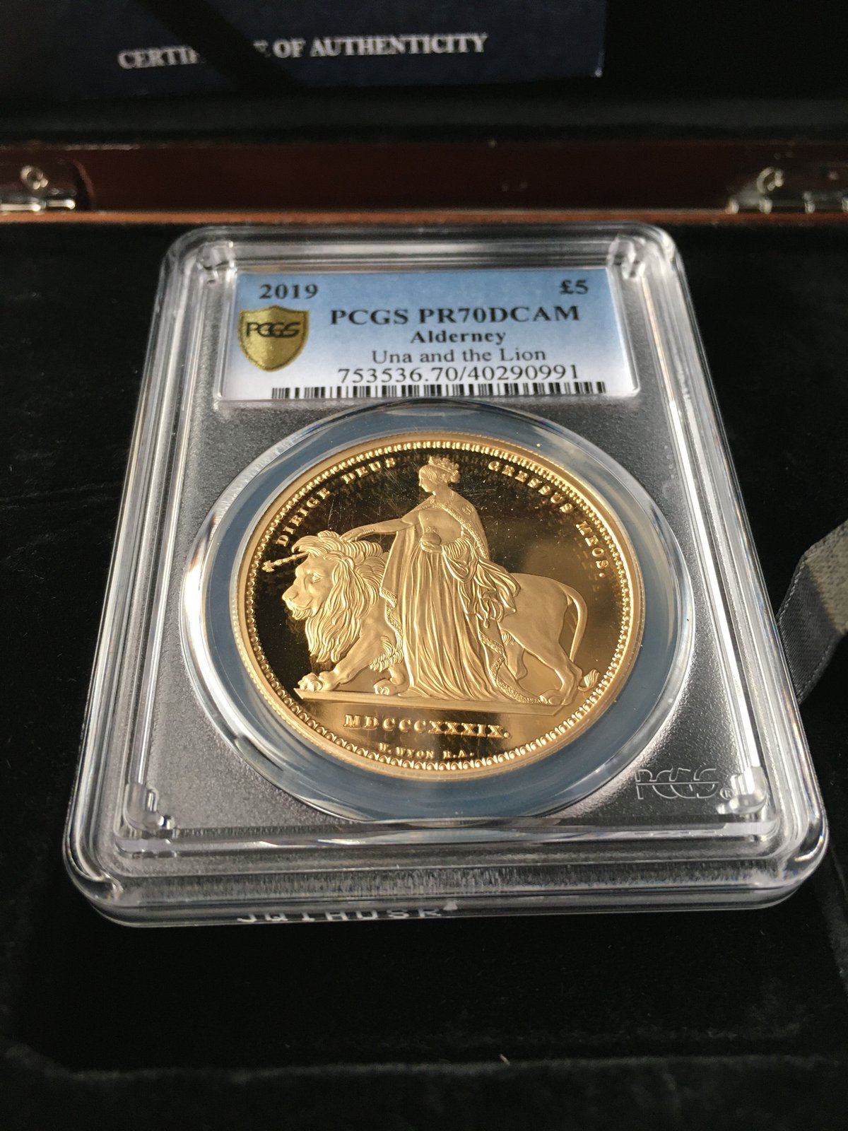 2011年 イギリス ブリタニア 25ポンド金貨 PCGS PR70DCAM 2011年 イギリス ブリタニア 10ポンド 金貨 PCGS PR70DCAM 2011年