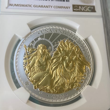 【NGC鑑定PF70】2023年Gilt版 ウナとライオン イギリス領セントヘレナ造幣局 金メッキ 1オンス銀貨 シルバー プルーフコイン Una Lion
