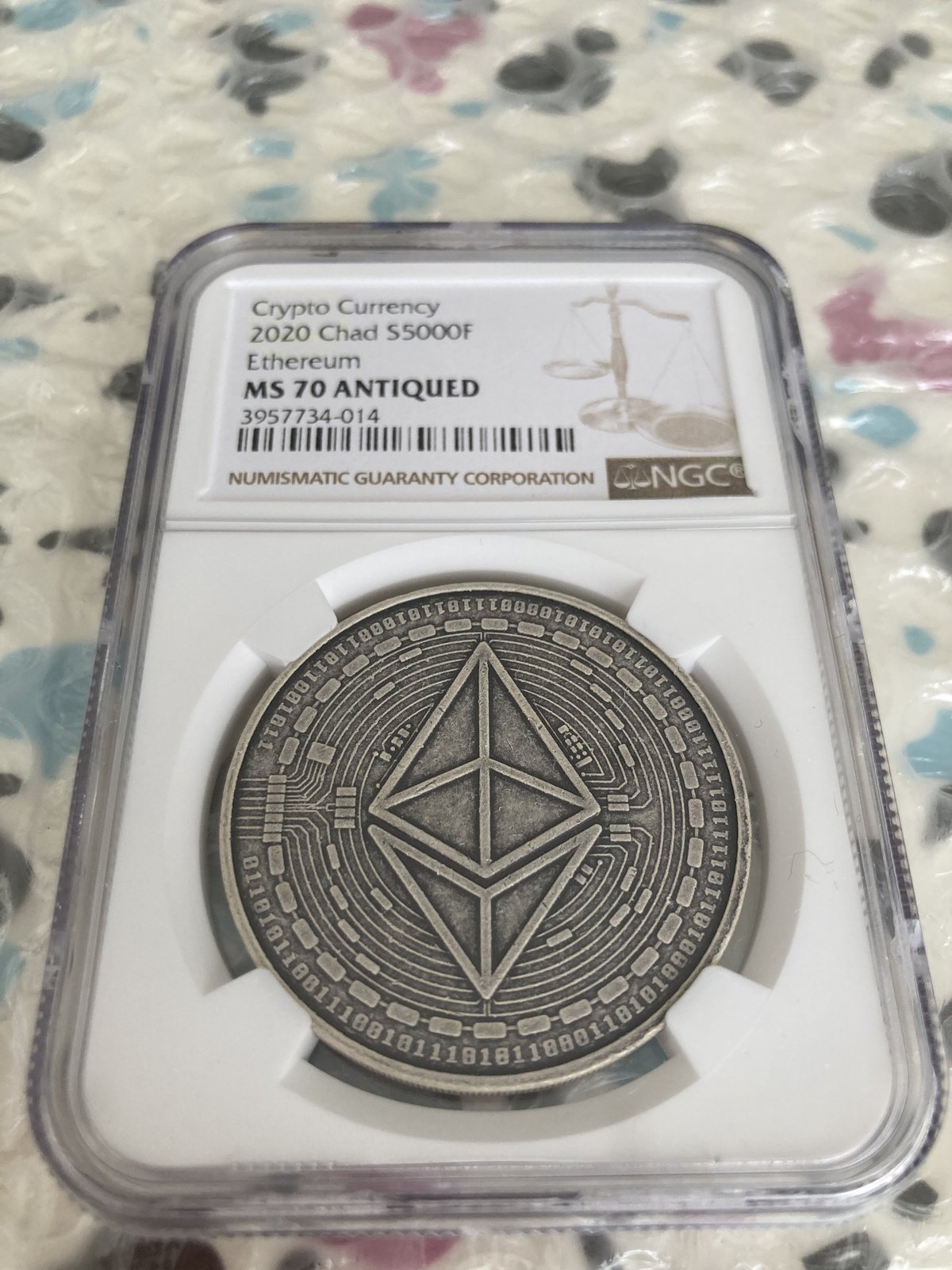 NGC鑑定 MS69 イーサリアム   アンティーク 銀貨  ビットコイン NGC鑑定・MS70】ビットコイン モチーフ チャド共和国 CFAフラン