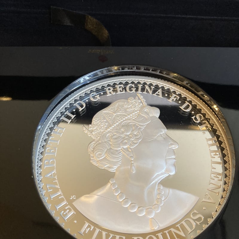 1kg銀貨・発行50枚】ゴチッククラウン セントヘレナ マスターピース版