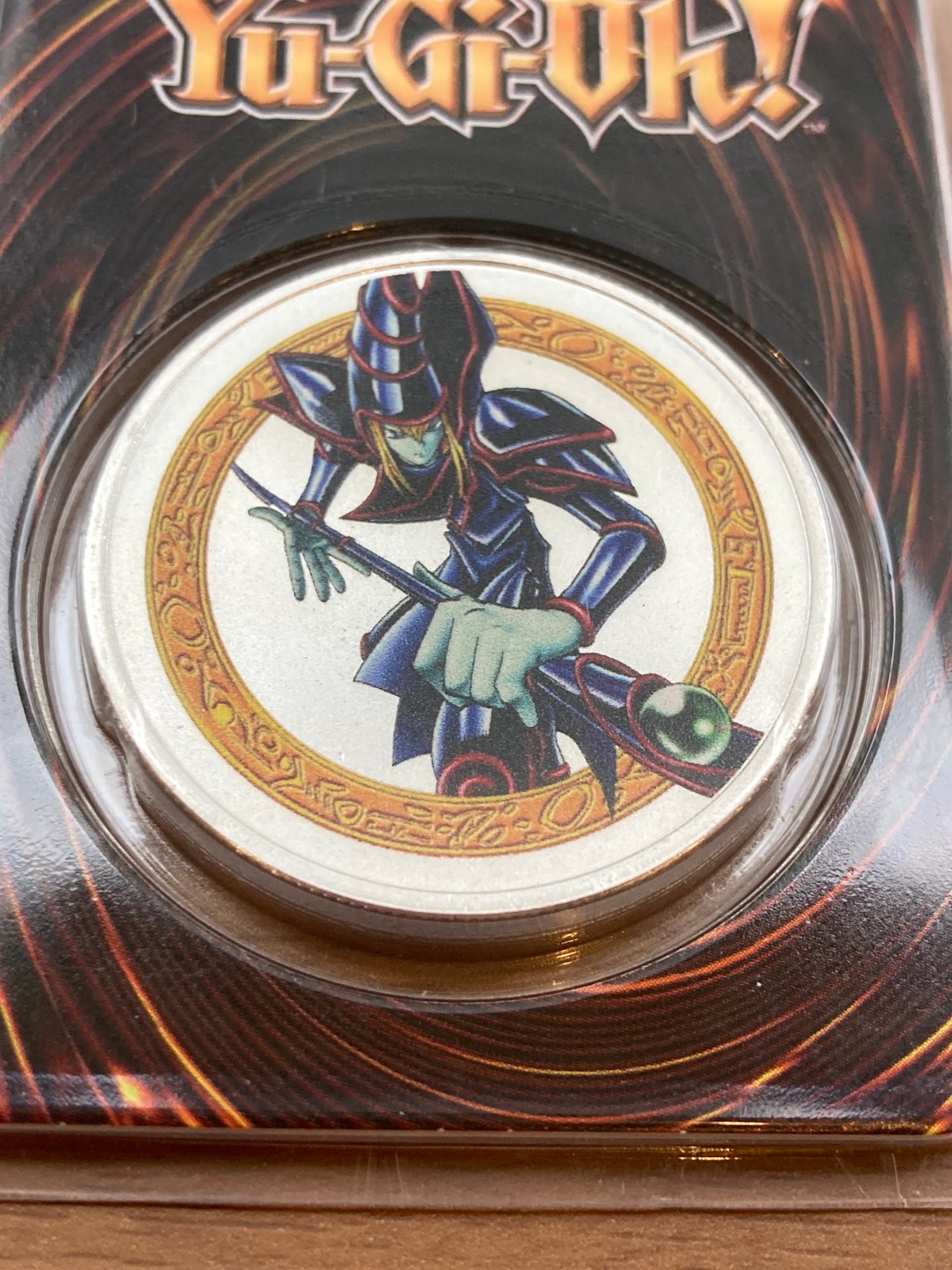 2023年ニウエ　遊戯王　Yu-Gi-Oh! ダークマジシャン １オンス銀貨 25周年記念版】 遊戯王 ダーク（ブラック）・マジシャン ニウエ