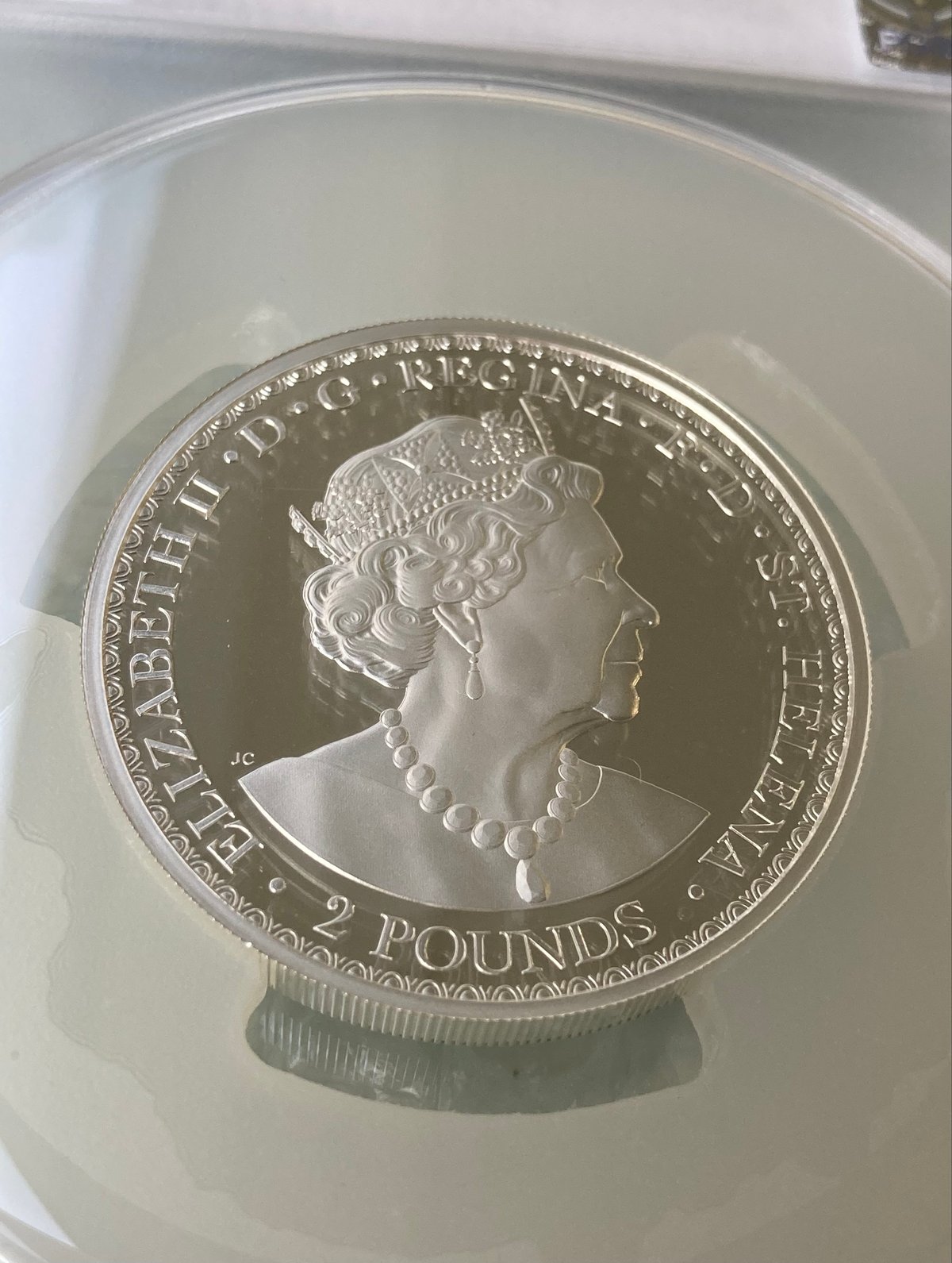 【特価】2021 ウナ ライオン 銀貨 マスターピース版 pcgs 準最高鑑定 2021年 セントヘレナ ウナとライオン マスターピース | Antique