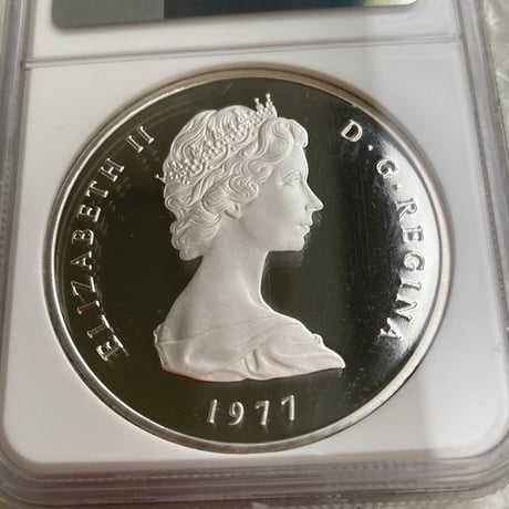 NGC鑑定PF69 1977年 タークス・カイコス諸島 イギリス領 ヴィクトリア女王 20クラウン銀貨 シルバーコイン