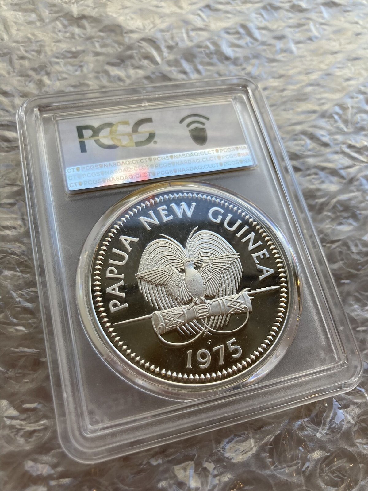 1975年パプアニューギニア10キナ銀貨 品位SV925 フランクリン