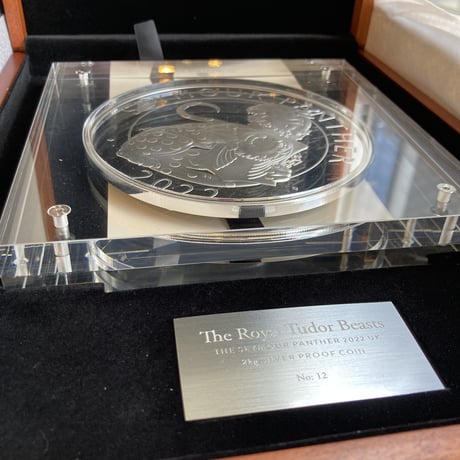【2kg銀貨】 2022 ロイヤルテューダービースト シーモアのパンサー・豹 2キログラム 1,000ポンド銀貨 シルバープルーフコイン チューダー ロイヤルミント