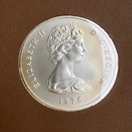 1976年 タークス・カイコス諸島 イギリス領 ヴィクトリア女王 20クラウン銀貨 シルバーコイン 裏面エリザベス女王 冊子