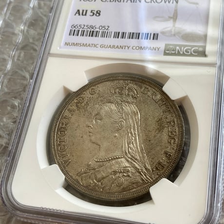 【NGC鑑定AU58】1887年 クラウン銀貨 ヴィクトリア女王 ジュビリーヘッド シルバー アンティークコイン イギリス 英国 ハーフクラウンではない Jubilee Head Crown