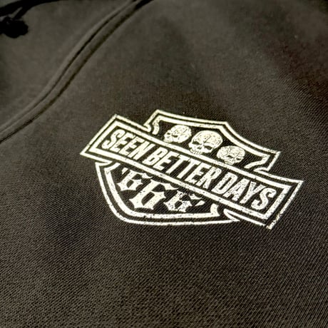 EMBLEM LOGO HOODIE（WHITE）