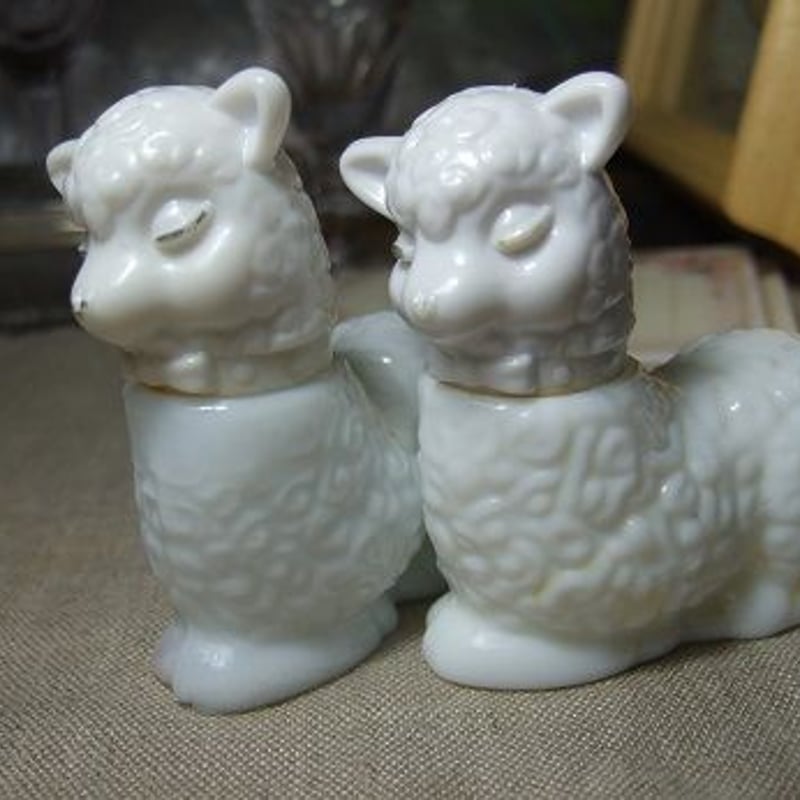 AVONひつじの香水瓶 b-130 | Ivy