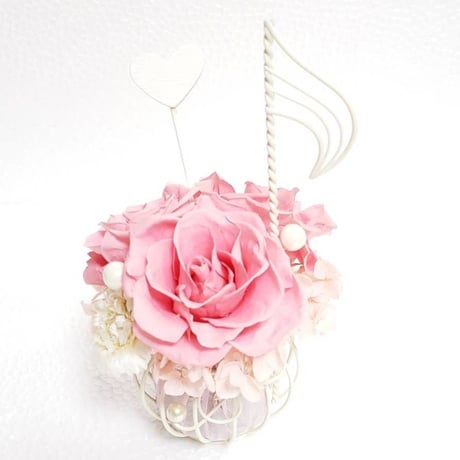 M001 プリザーブドフラワー/音符の花器とハート：ピンクのバラ