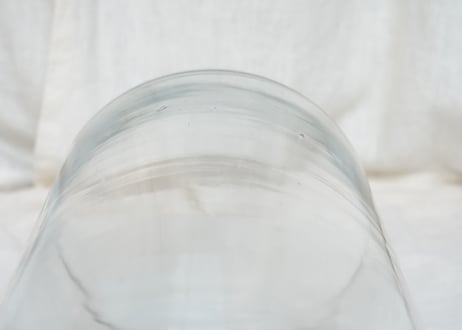 アルミ蓋の大きい瓶