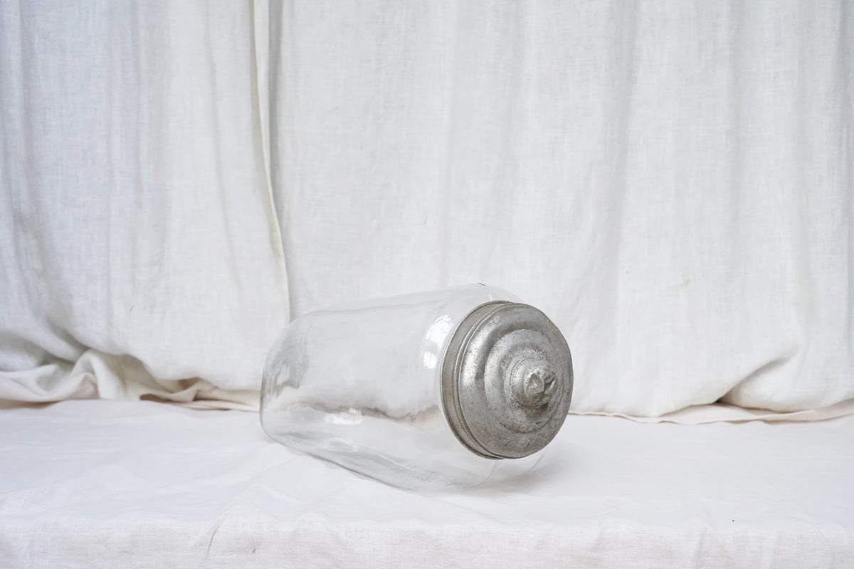 お尻の可愛い横長の瓶 A | CASPITAntique