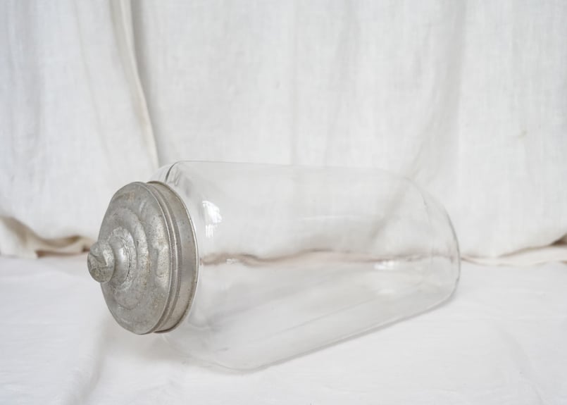 お尻の可愛い横長の瓶 A | CASPITAntique