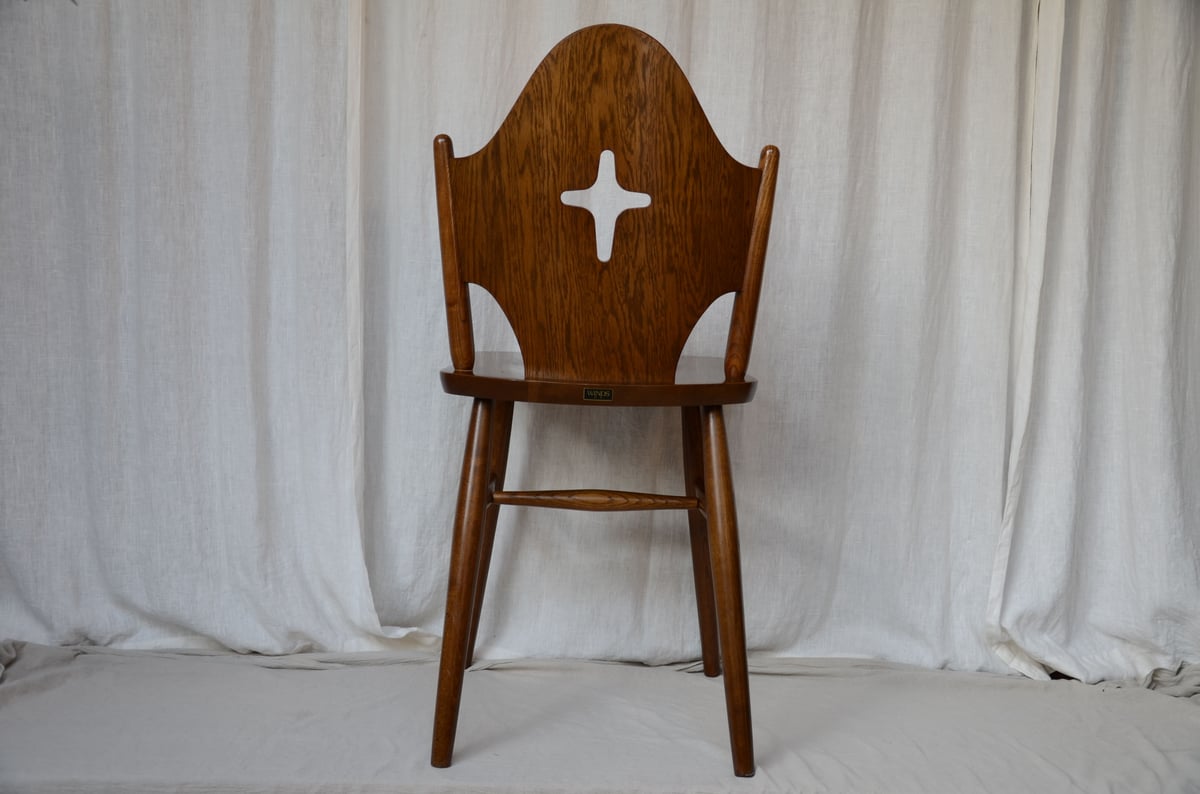 風合いのある十字架の椅子 | CASPITAntique