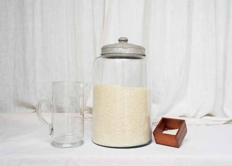 アルミ蓋の大きい瓶 | CASPITAntique