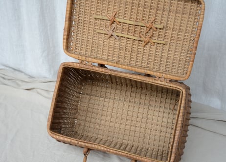 シンプルな煎茶かご