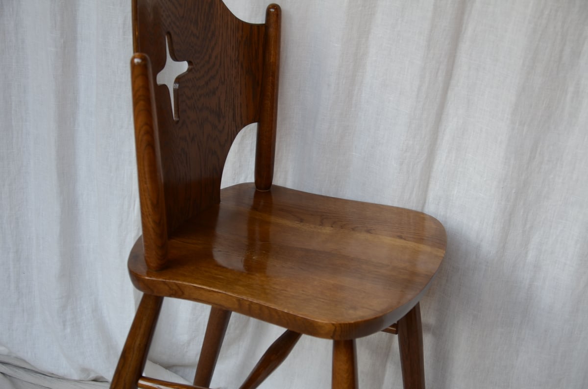 風合いのある十字架の椅子 | CASPITAntique