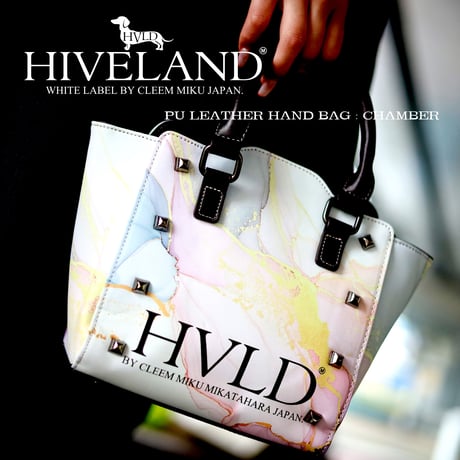 【GOODS】HIVELAND PUレザーハンドバッグ "CHAMBER"