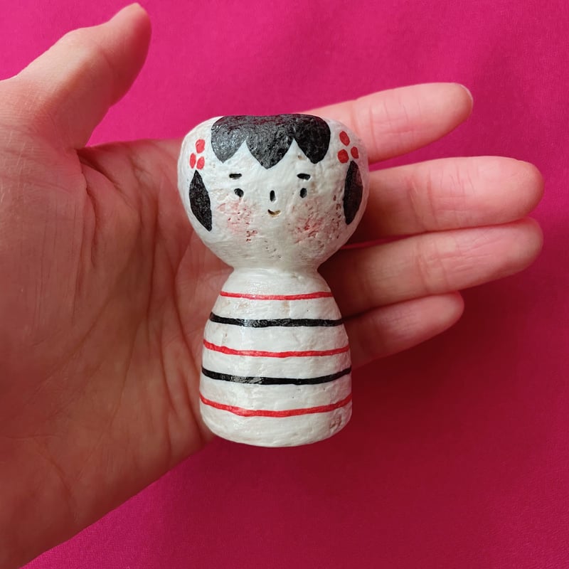 木製こけし 2体セット 花柄デザイン 木製こけし 2体セット 花柄デザイン 卯三郎こけし」の人気商品