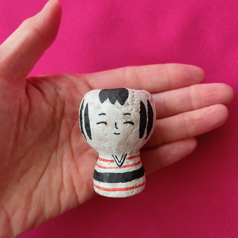 木製こけし 2体セット 花柄デザイン 木製こけし 2体セット 花柄