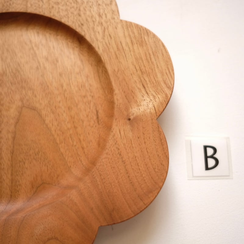 個別スカラッププレート【トチ・クルミ・カエデ材】 | 大石浩介