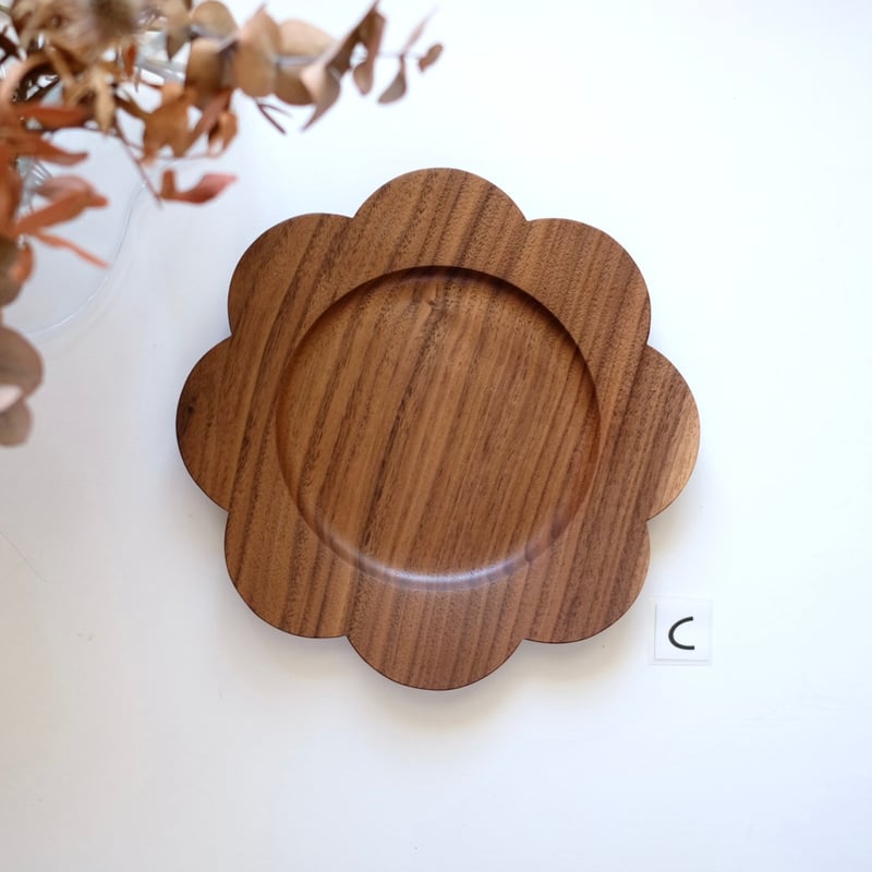 個別スカラッププレート【ウォールナット材】 | 大石浩介