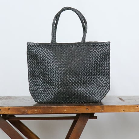 KYUCA  Soft Leather Mesh Tote