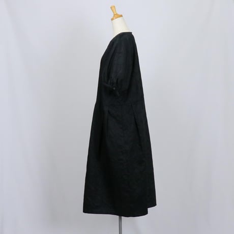 tumugu: ツムグ コットン　サークル刺繍　ワンピース