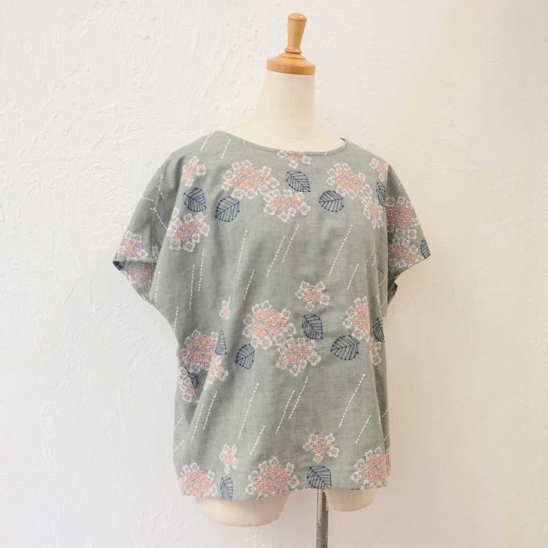 marble sud マーブルシュッド EMBガクアジサイ Blouse | abicolle