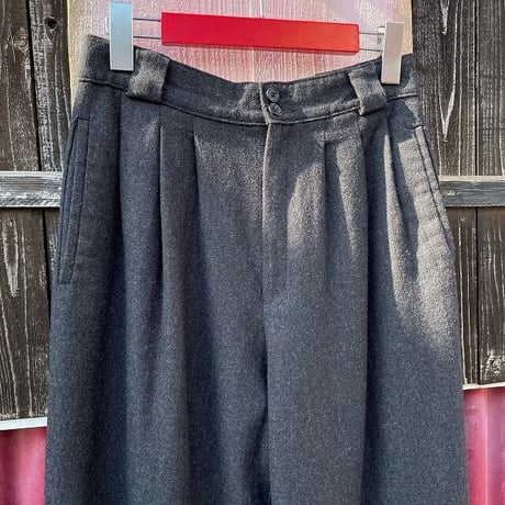 DARK GRAY WOOL TUCK SLACKS [S-0457]