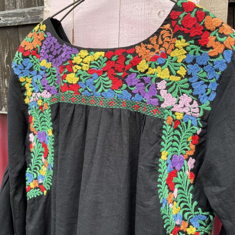 MEXICAN ENBREIDERY BLOUSE [S-2469]