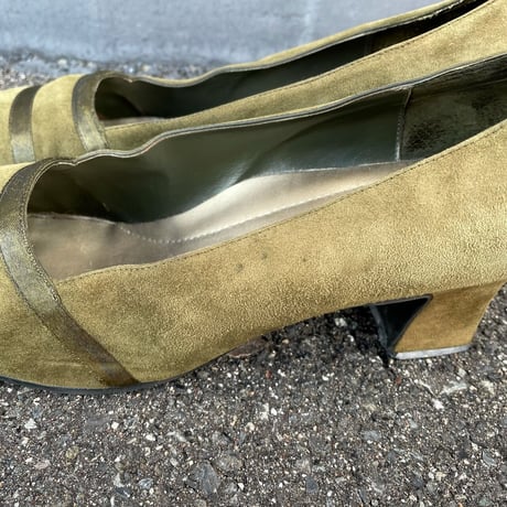 RIBBON DESIGN SUEDE PUMPS 25.5㎝ [S-4267]