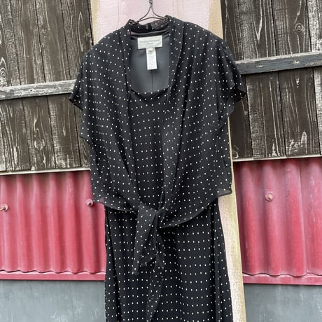 DOT SHAWL DESIGN LONG DRESS [S-3469]