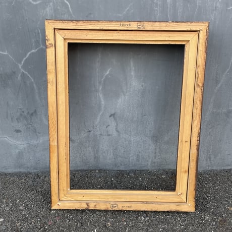 Vintage WOOD PICTURE FRAME [J-0002]